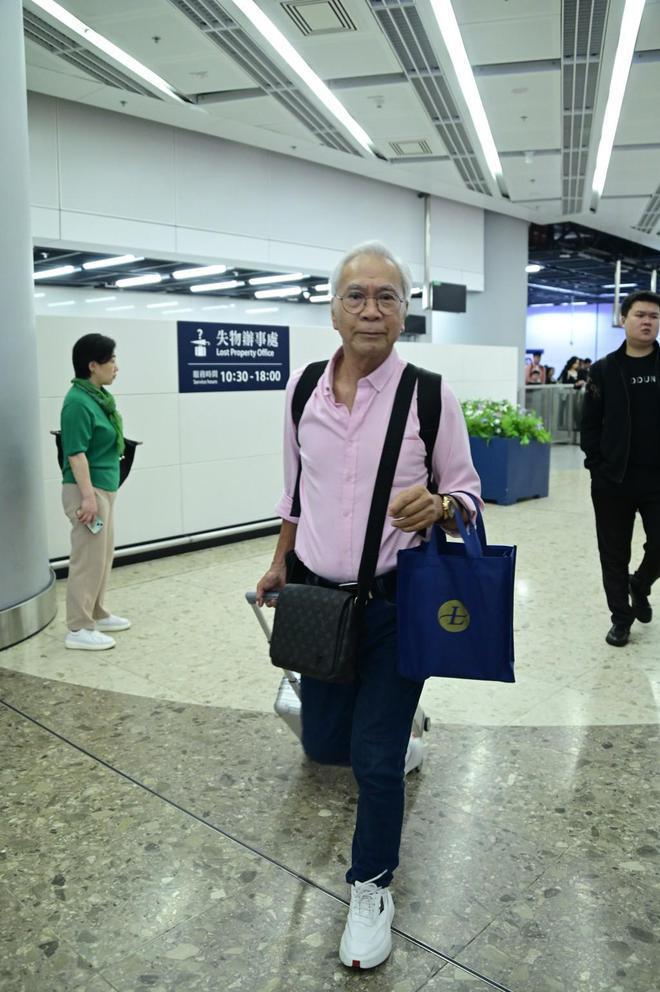 73岁老戏骨李龙基在舞台上哭泣，为救小女友憔悴了很多