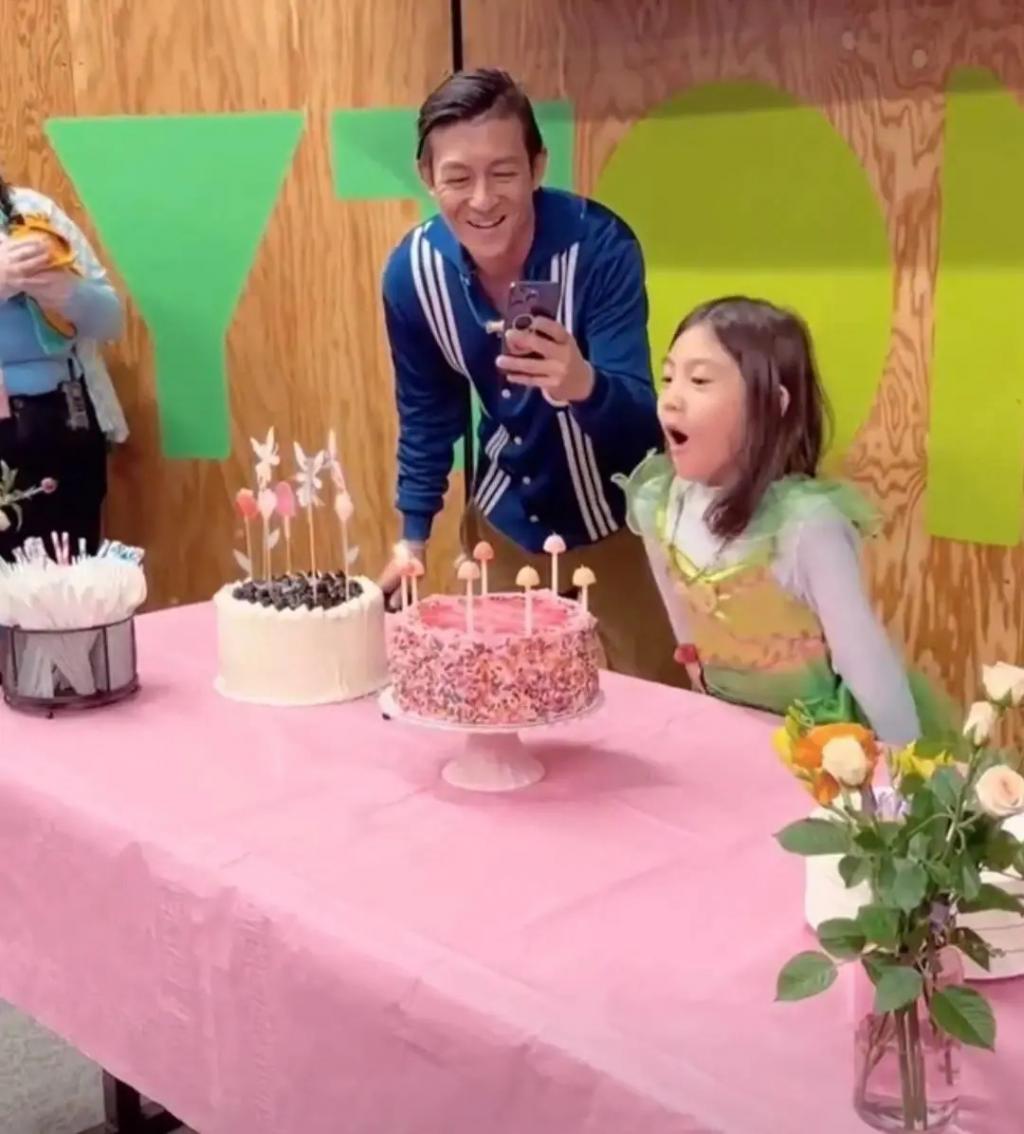 陈冠希为7岁女儿办生日派对，43岁状态衰老引热议