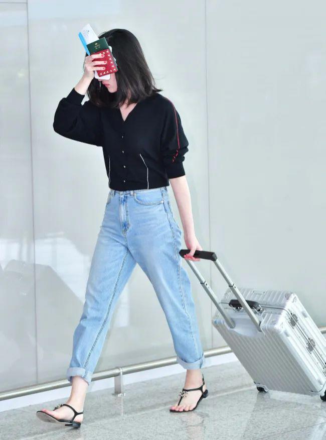 与导演男友感情稳定越爱越深，她直言对未来有了更多期待