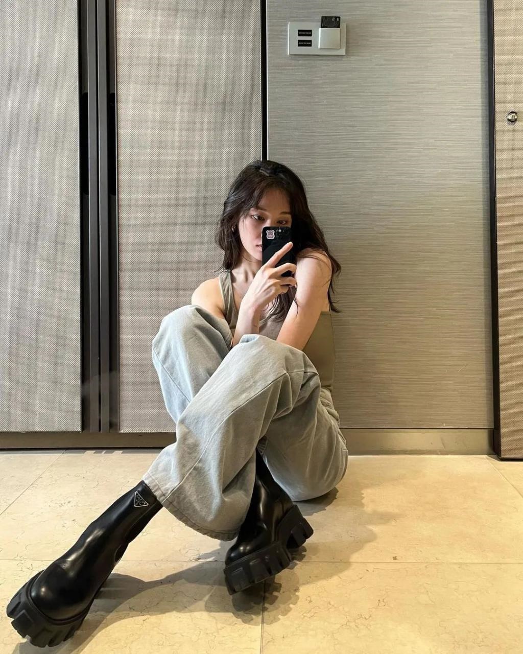与导演男友感情稳定越爱越深，她直言对未来有了更多期待