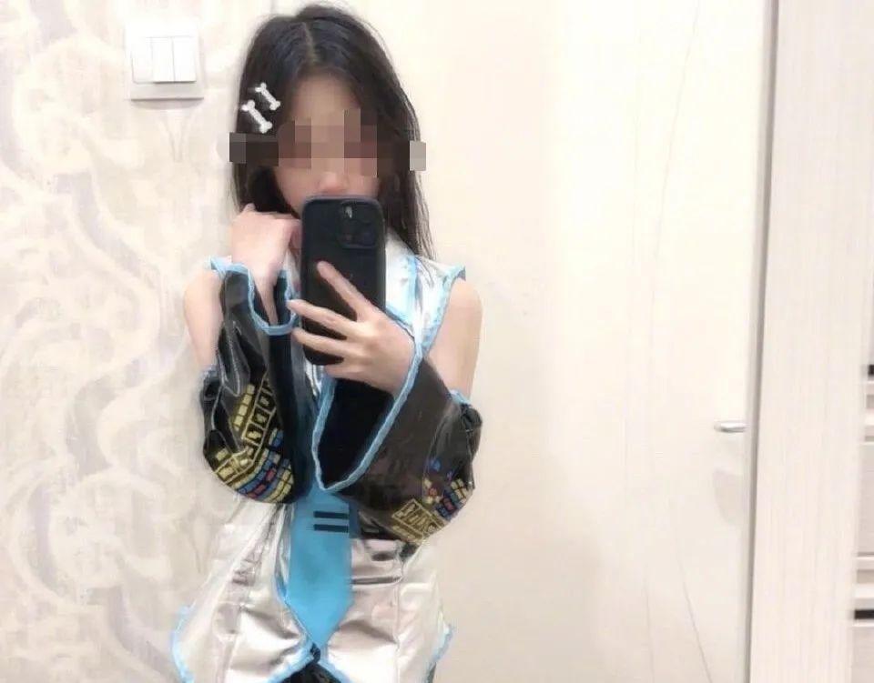 疯了吧？连她都被骂到销号求饶