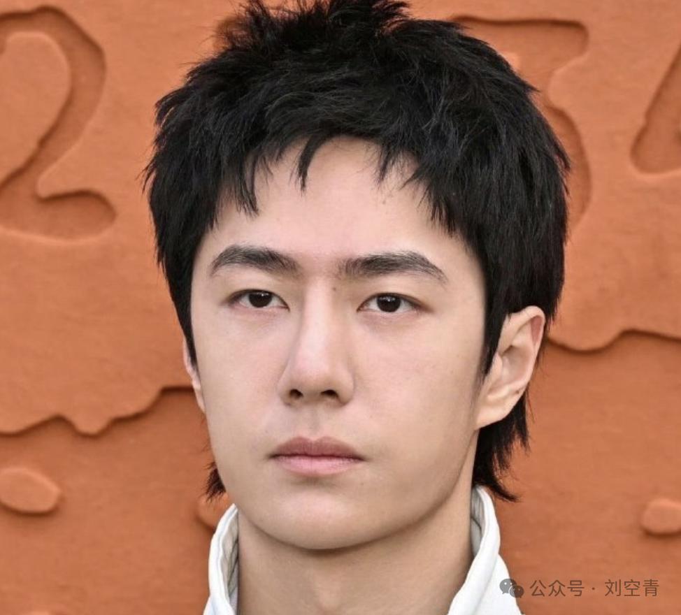 这个瓜，他脸怎么这么吓人了？