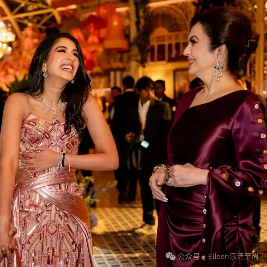 戴15亿珠宝迎娶千金？第一豪门的富贵花们招来多少名流？