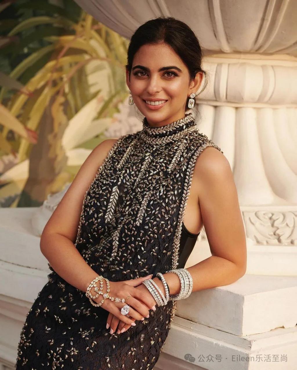 戴15亿珠宝迎娶千金？第一豪门的富贵花们招来多少名流？