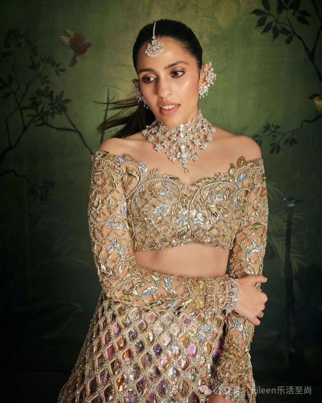 戴15亿珠宝迎娶千金？第一豪门的富贵花们招来多少名流？