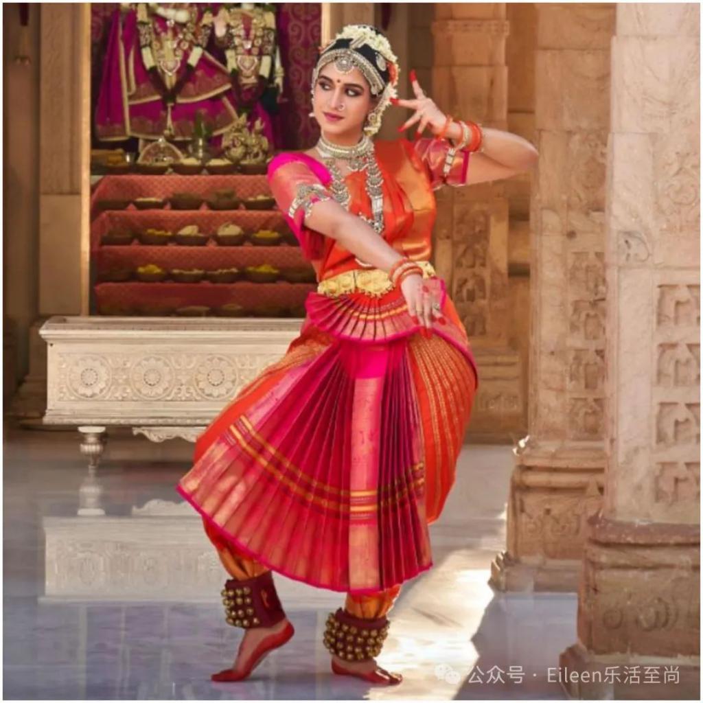 戴15亿珠宝迎娶千金？第一豪门的富贵花们招来多少名流？