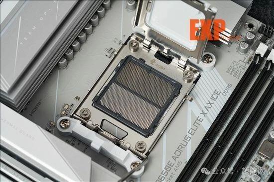 技嘉B650E AORUS ELITE X AX ICE评测：好看易装还有超快USB4