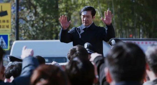 《江河日上》书记不像书记，副市长不像副市长，选角失败