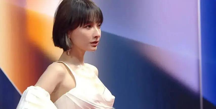 突然就变样了！郭麒麟胖成球，吴昕认不出，石头成大男孩了