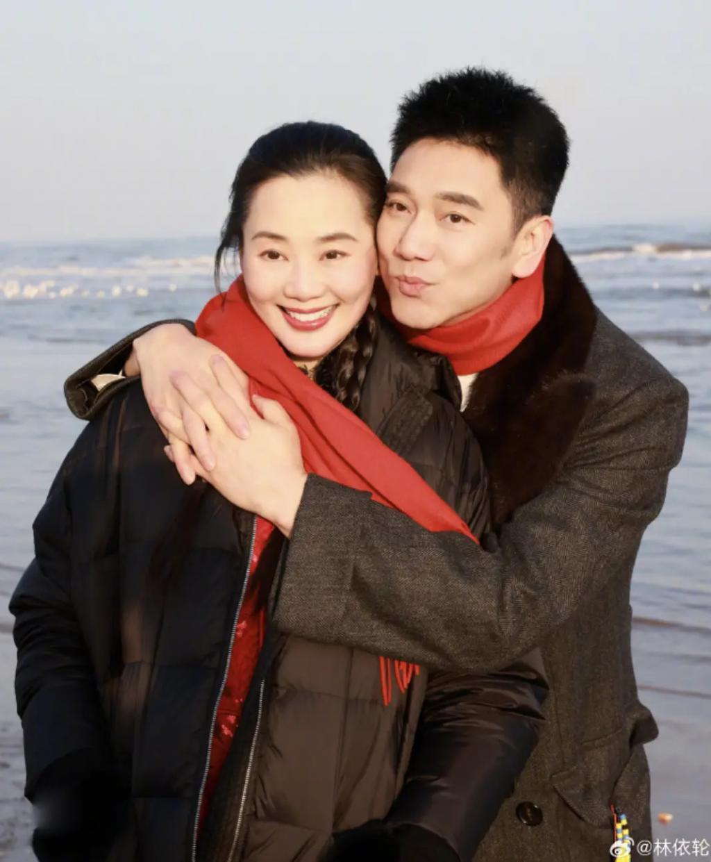 时代缝隙里的老歌手们，过得不要太滋润……