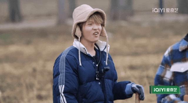 多亏他是男的，要不都怕他乳腺结节？