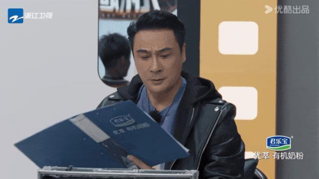 多亏他是男的，要不都怕他乳腺结节？