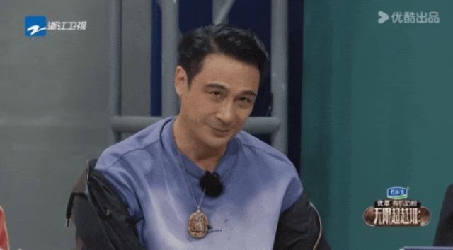 多亏他是男的，要不都怕他乳腺结节？
