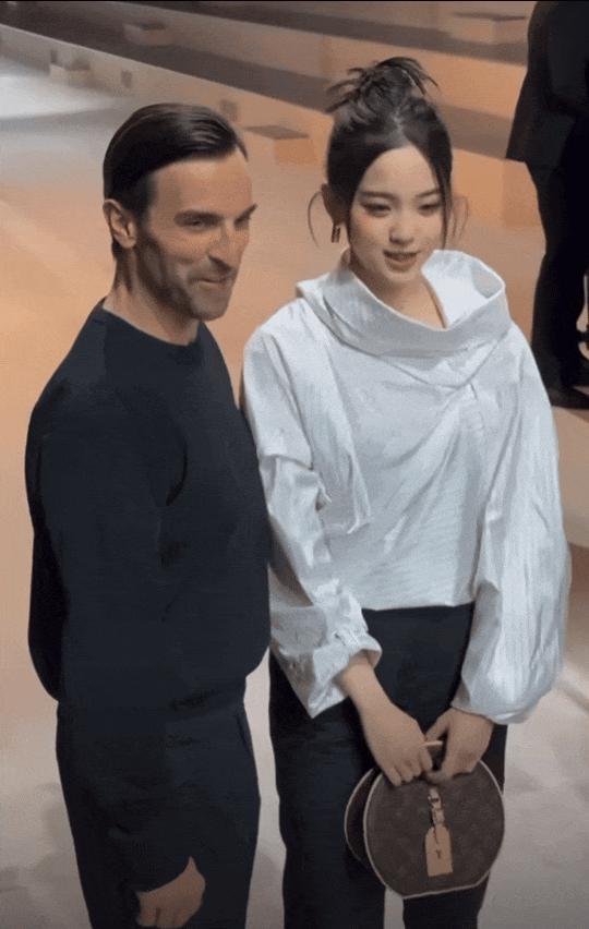 长成这样，要不咱还是别丢人了…