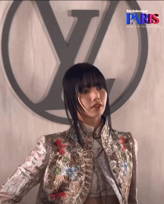 长成这样，要不咱还是别丢人了…