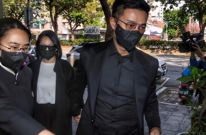 小S因公公去世将停工一周，葬礼结束后预计下周会复工