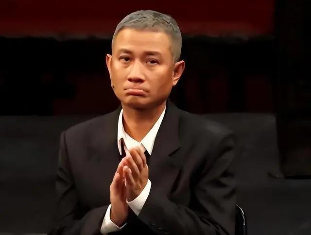在娱圈“消失”了4年的文章有新恋情？网友差点错认成姚笛