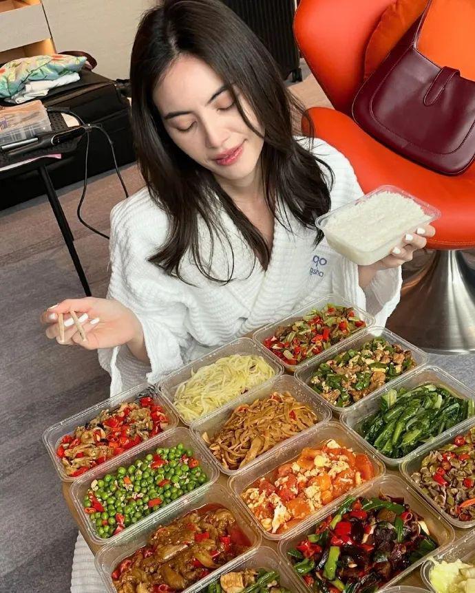 浪姐，是过气女明星最好的医美？