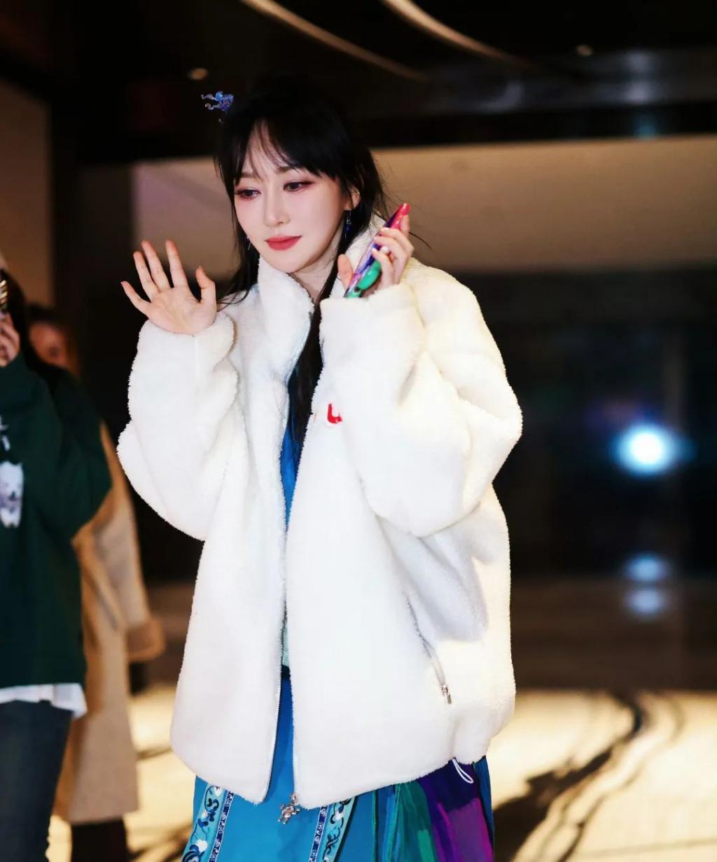 浪姐，是过气女明星最好的医美？