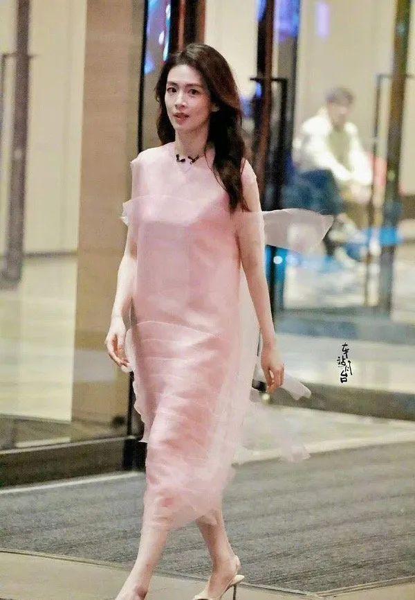 浪姐，是过气女明星最好的医美？