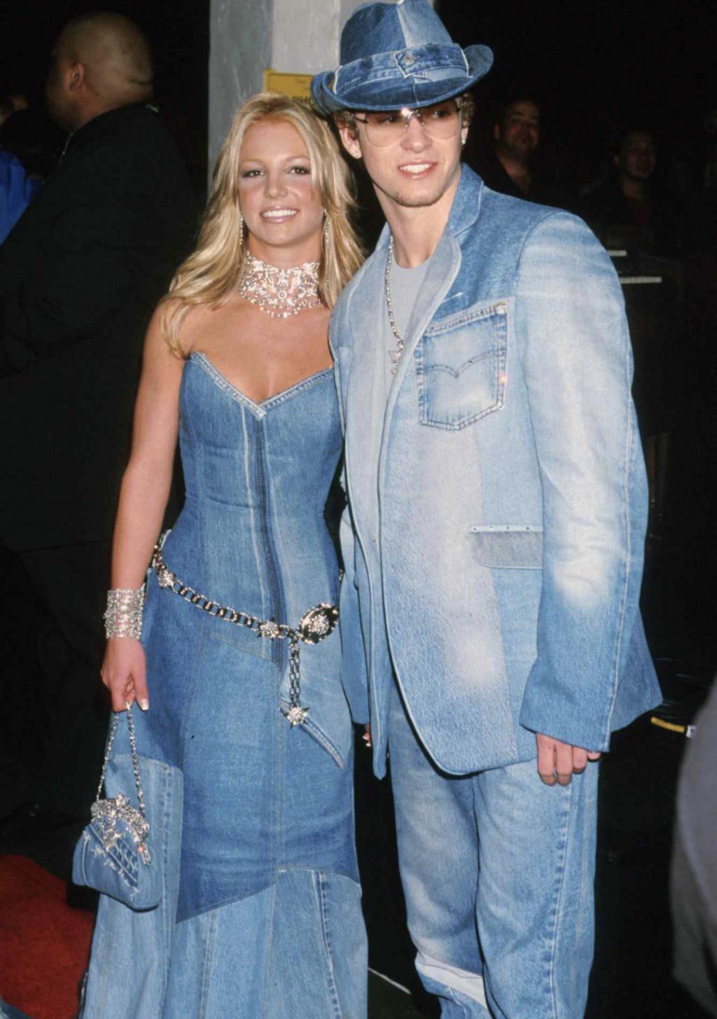 还记得小甜甜布兰妮吗，二儿子这么帅？