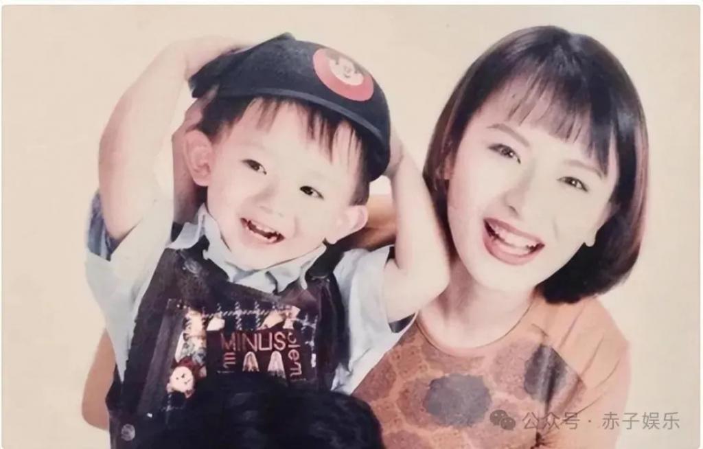 前夫爱上亲妈！演员蒋萍离婚20年仍未和解，痛哭没有娘家也没有家