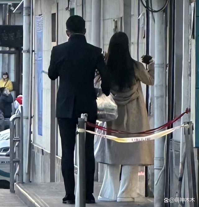 张兰大破防！直播间激动回击争议，暗讽有人抹黑自己