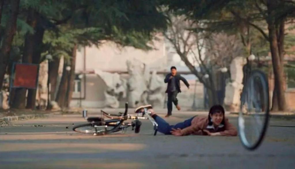 “渣女甩掉老实人，活该晚景凄凉”