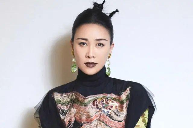 《歌手2024》重启：那英与王菲女儿同台，阵容国际化