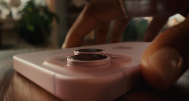 ?苹果的“盛世危局”